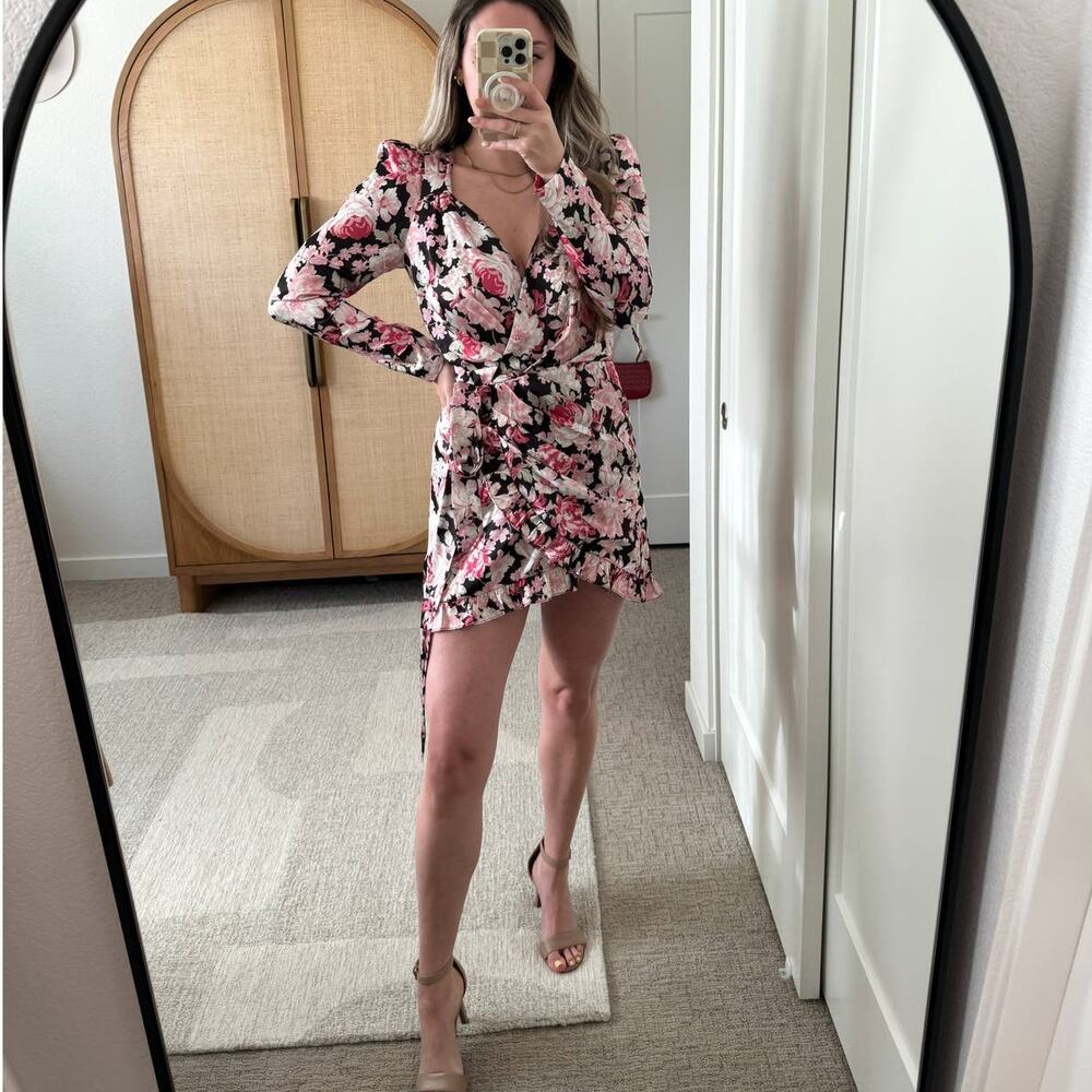 Bardot‎ Pink Floral Wrap Mini Dress - Picture 3 of 10